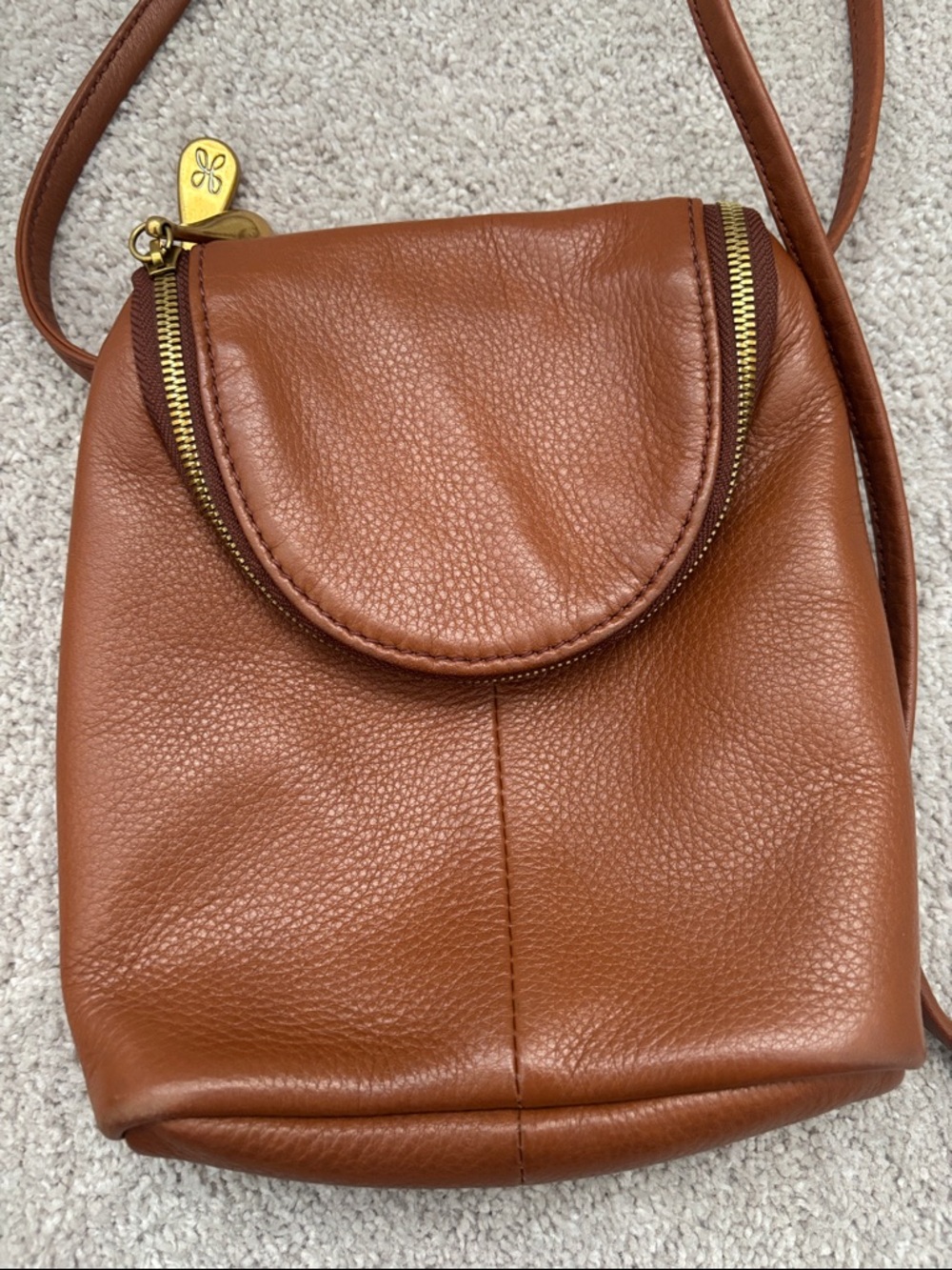 Hobo Fern Crossbody Smal Bag Saddle Cognac Toffee Pebble Leather - Picture 3 of 5